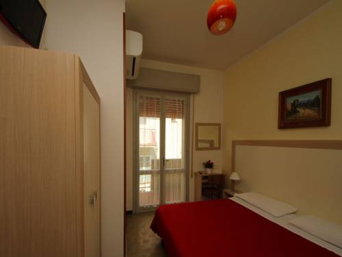 Imagen de la habitación del Hotel Villa Lauda. Foto 9