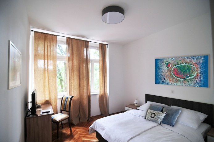 Imagen de la habitación del Hotel Villa Laurel. Foto 5