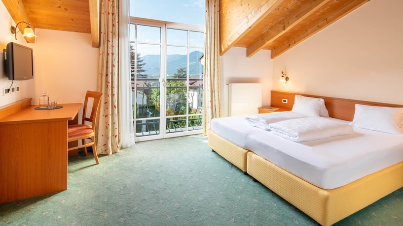 Imagen de la habitación del Hotel Villa Laurus. Foto 9