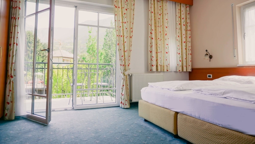 Imagen de la habitación del Hotel Villa Laurus. Foto 14