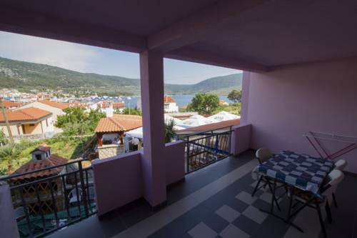 Imagen de la habitación del Hotel Villa Lavanda. Foto 2