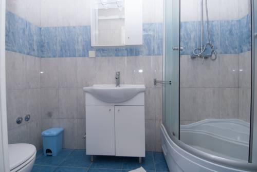 Imagen de la habitación del Hotel Villa Lavanda. Foto 6