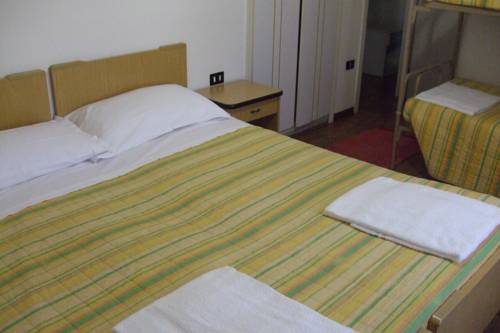 Imagen de la habitación del Hotel Villa Lavinia. Foto 3