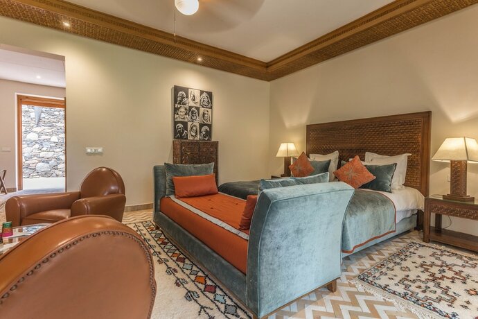 Imagen general del Hotel Villa Le Perroquet Bleu. Foto 10