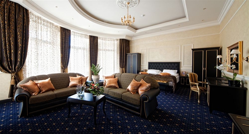 Imagen de los interiores del Hotel Villa Le Premier Maestro. Foto 10