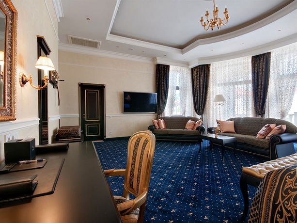 Imagen de los interiores del Hotel Villa Le Premier Maestro. Foto 14