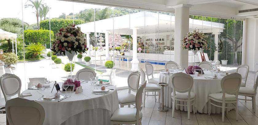 Imagen del bar/restaurante del Hotel Villa Le Zagare Relais & SPA. Foto 2