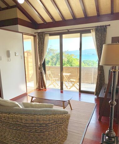 Imagen de la habitación del Hotel Villa Leilani. Foto 13