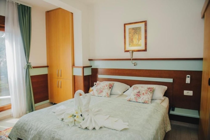 Imagen de la habitación del Hotel Villa Lejla. Foto 9