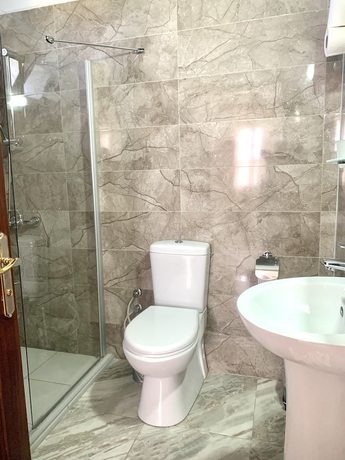 Imagen de la habitación del Hotel Villa Lembos. Foto 9