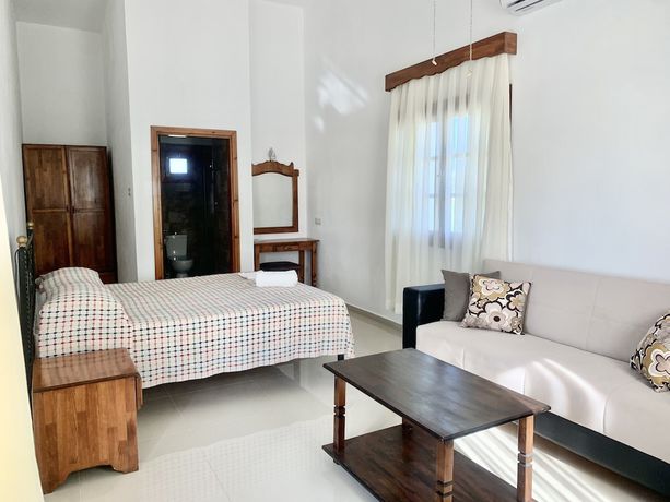 Imagen de la habitación del Hotel Villa Lembos. Foto 11