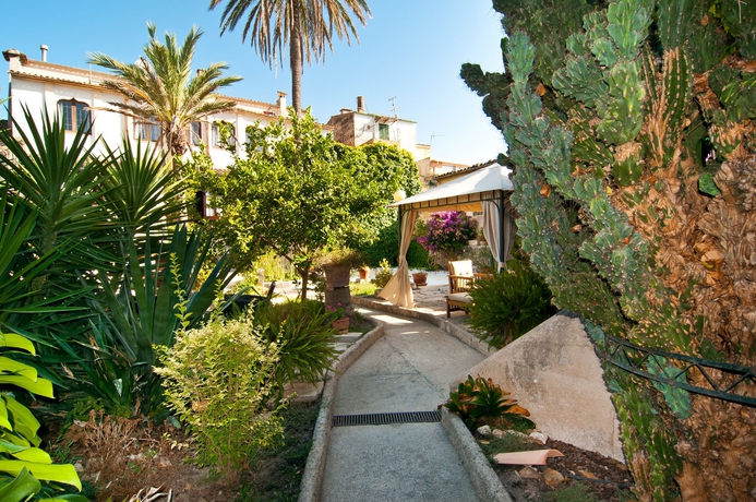 Imagen de los exteriores del Hotel Villa Leon De Sineu. Foto 10