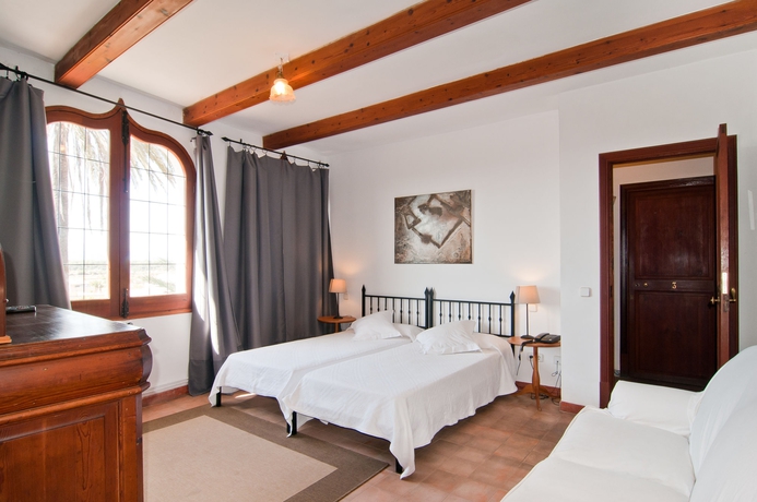 Imagen de la habitación del Hotel Villa Leon De Sineu. Foto 3