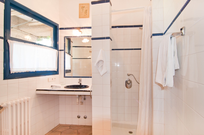 Imagen de la habitación del Hotel Villa Leon De Sineu. Foto 4