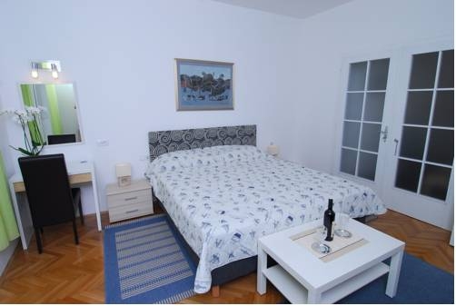 Imagen general del Hotel Villa Leoni. Foto 12