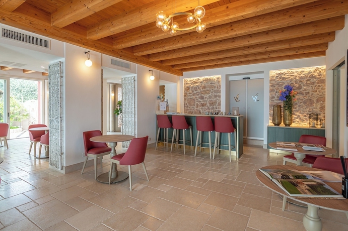 Imagen de los interiores del Hotel Villa Leopardi 4S - Adult only. Foto 13