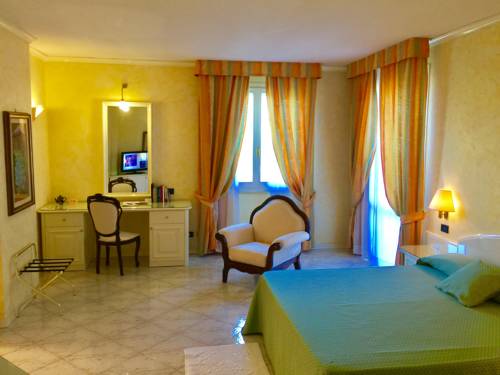 Imagen de la habitación del Hotel Villa Leri Spa. Foto 4