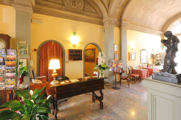 Imagen de los interiores del Hotel Villa Liana. Foto 11