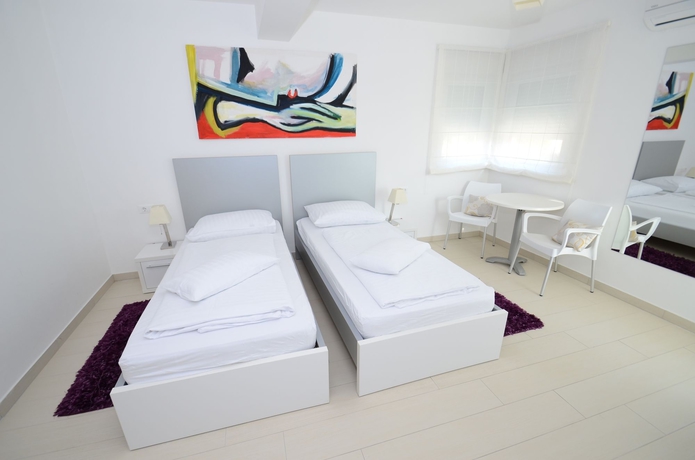 Imagen de la habitación del Hotel Villa Liburnum. Foto 12