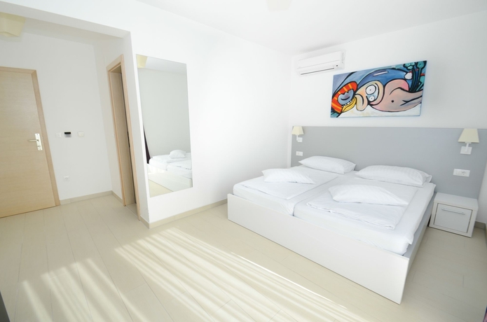 Imagen de la habitación del Hotel Villa Liburnum. Foto 13