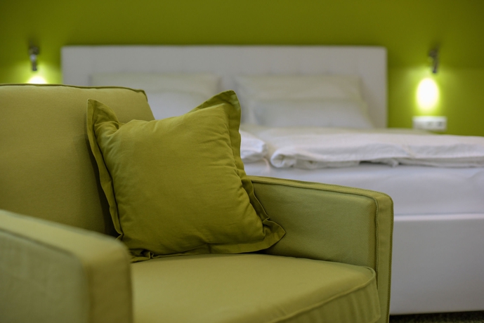 Imagen de la habitación del Hotel Villa Lika. Foto 7