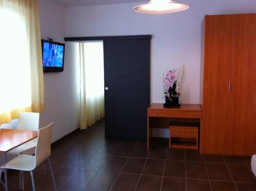 Imagen de la habitación del Hotel Villa Liliana. Foto 5
