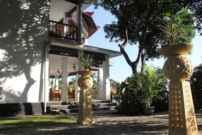 Imagen de los interiores del Hotel Villa Lilly. Foto 20