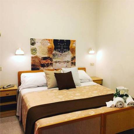 Imagen de la habitación del Hotel Villa Lina. Foto 1