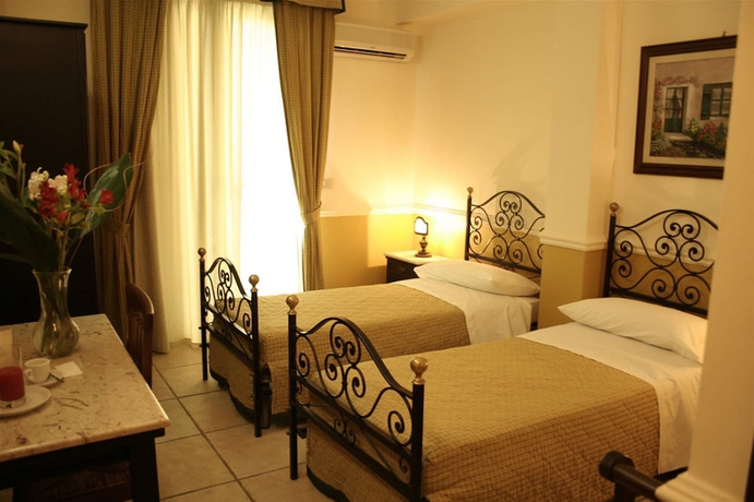 Imagen de los interiores del Hotel Villa Linda. Foto 5