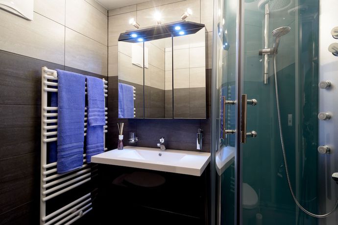 Imagen de la habitación del Hotel Villa Linde. Foto 8