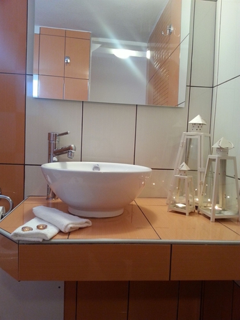 Imagen de la habitación del Hotel Villa Livadaros. Foto 5