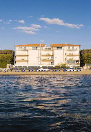 Imagen de la habitación del Hotel Villa Lo Scoglietto. Foto 6