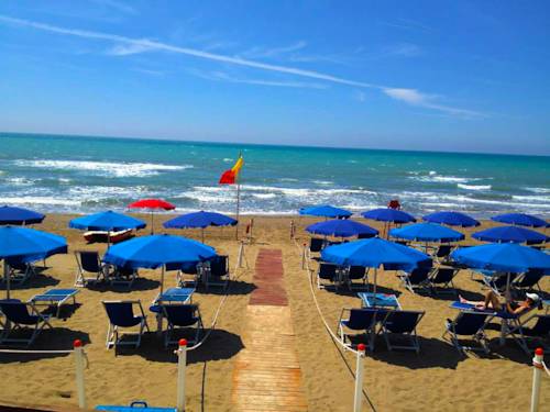 Imagen de la habitación del Hotel Villa Lo Scoglietto. Foto 8