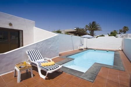 Imagen de la piscina del Hotel Villa Lomo Gordo. Foto 6