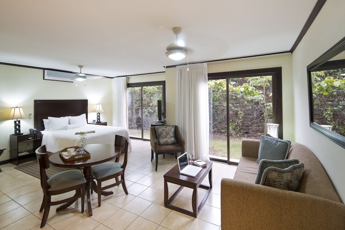 Imagen de la habitación del Hotel Villa Los Candiles. Foto 4