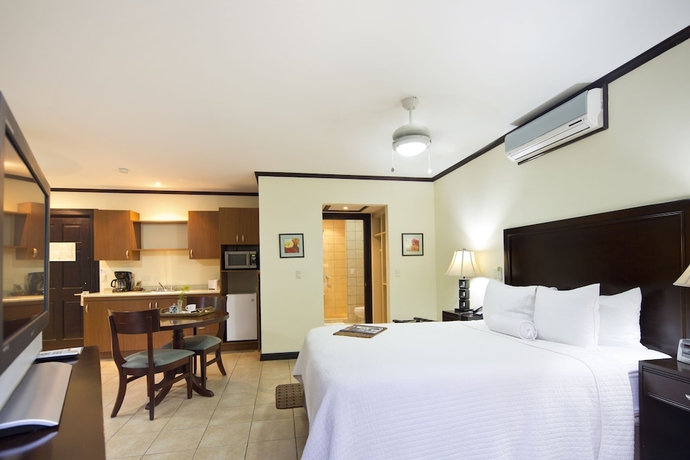 Imagen de la habitación del Hotel Villa Los Candiles. Foto 5
