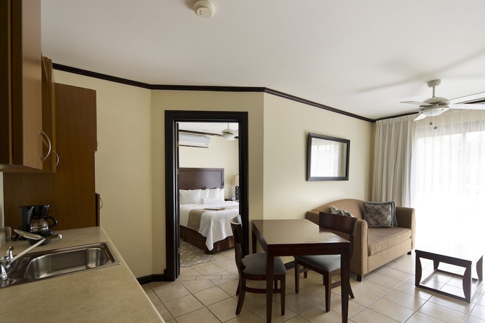 Imagen de la habitación del Hotel Villa Los Candiles. Foto 6