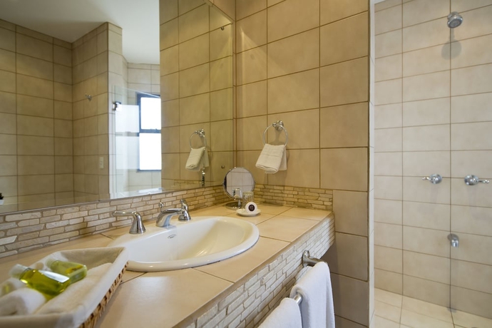 Imagen de la habitación del Hotel Villa Los Candiles. Foto 12