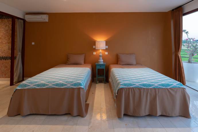 Imagen de la habitación del Hotel Villa Lotus 8. Foto 16