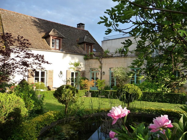 Imagen de los exteriores del Hotel Villa Louise. Foto 7