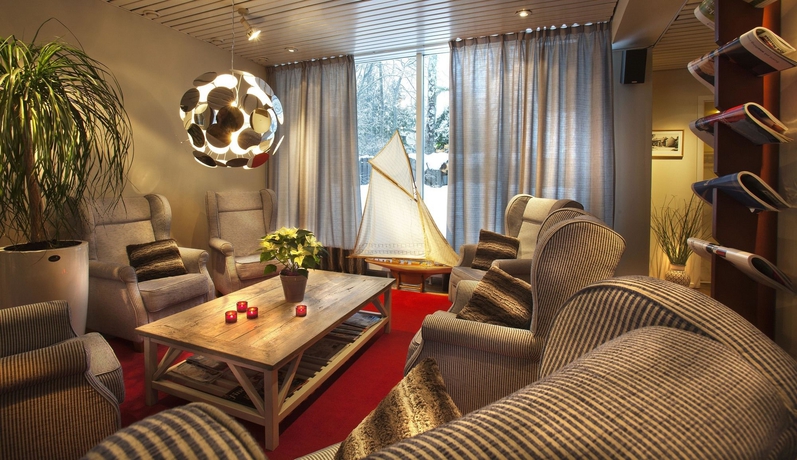 Imagen de los interiores del Hotel Villa Lovik. Foto 15