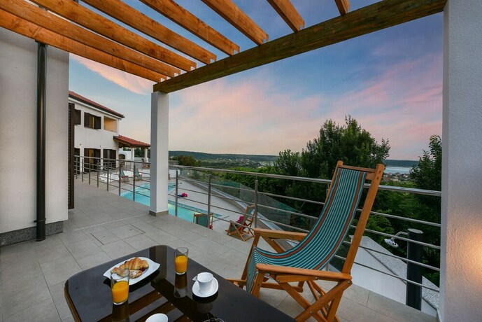 Imagen general del Hotel Villa Lubey in Ljubac. Foto 15