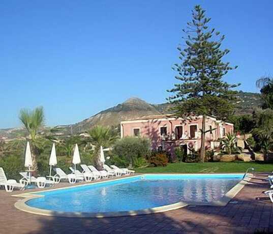 Imagen general del Hotel Villa Luca, Sant'Agata di Militello. Foto 4