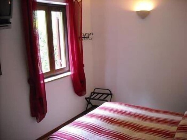 Imagen de la habitación del Hotel Villa Luca, Sant'Agata di Militello. Foto 15