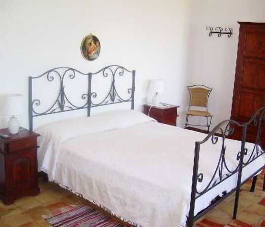 Imagen de la habitación del Hotel Villa Luca, Sant'Agata di Militello. Foto 20