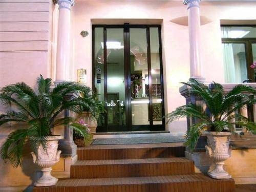 Imagen general del Hotel Villa Luigia. Foto 9