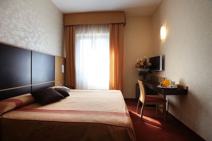 Imagen de la habitación del Hotel Villa Luisa, Todi. Foto 3