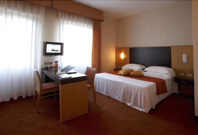 Imagen de la habitación del Hotel Villa Luisa, Todi. Foto 7