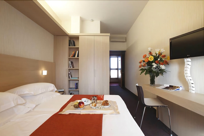 Imagen de la habitación del Hotel Villa Luisa, Todi. Foto 9