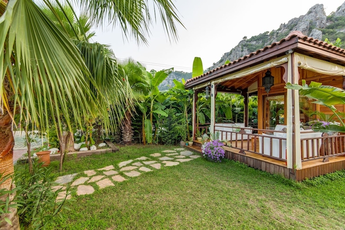Imagen de los interiores del Hotel Villa Lukka. Foto 19